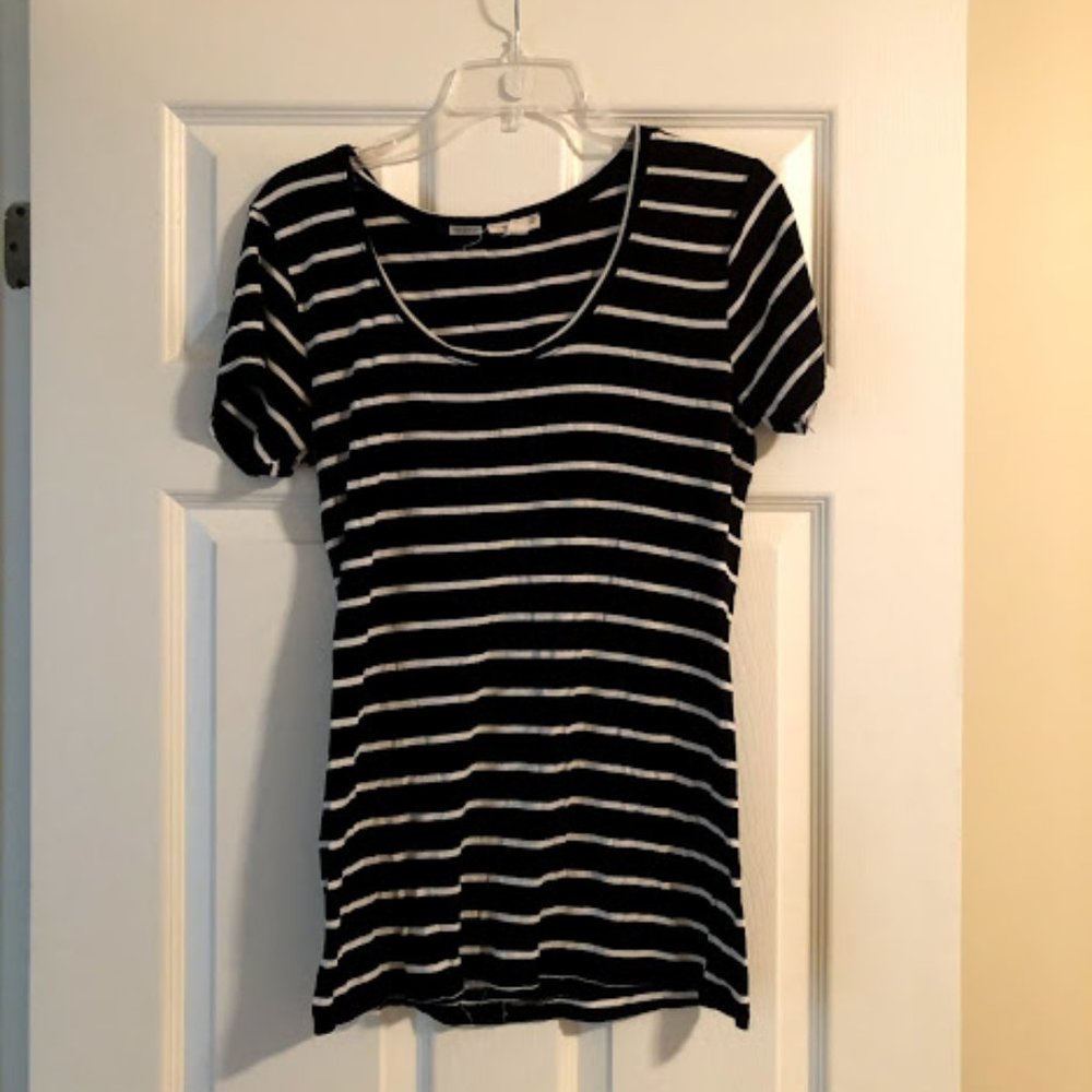 Striped tee - Picture 1 of 5